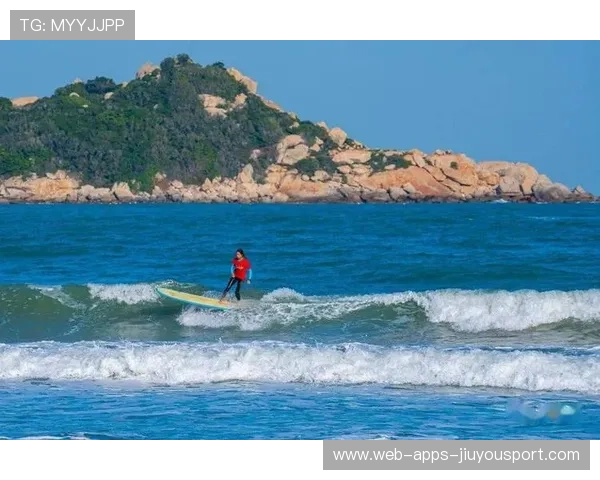 冲浪摄影大赛成城市宣传片新宠,旅游与体育双赢 冲浪摄影大赛成城市宣传片新宠,旅游与体育双赢
