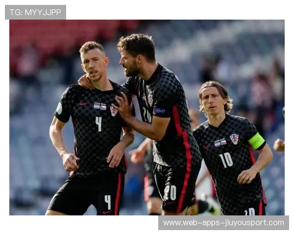 阿隆索是否该调整阿森西奥位置以补短板？