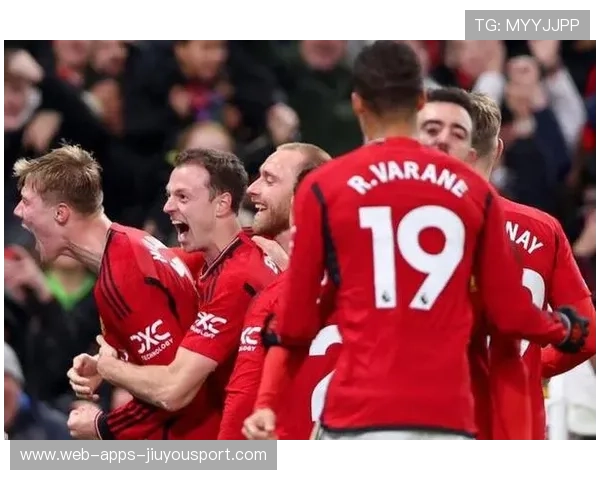 曼联争四关键战即将打响,谢什科成攻防核心 曼联争四关键战即将打响,谢什科成攻防核心