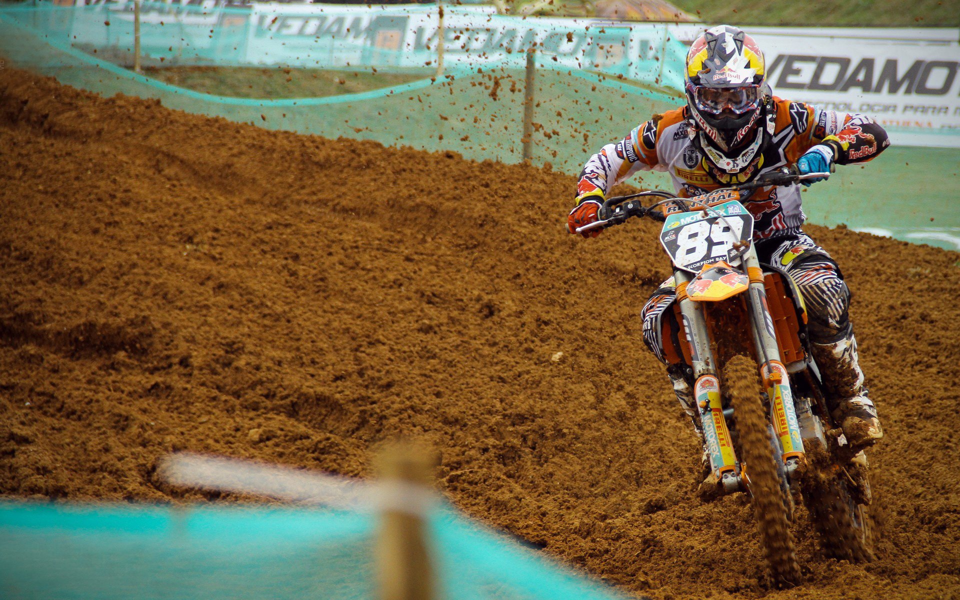 九游9游-技术趋势:5G与边缘计算在直播场景中的落地成效分析,5g边缘计算实现的能力隔离